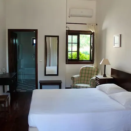 Casa Dos Esteios- Paredes Vakantiehuis *